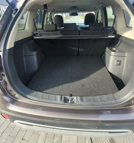 Коричневый Мицубиси Аутлендер, объемом двигателя 2 л и пробегом 125 тыс. км за 15500 $, фото 4 на Automoto.ua