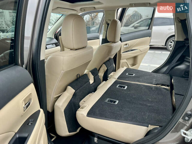 Коричневый Мицубиси Аутлендер, объемом двигателя 2.4 л и пробегом 192 тыс. км за 19500 $, фото 43 на Automoto.ua