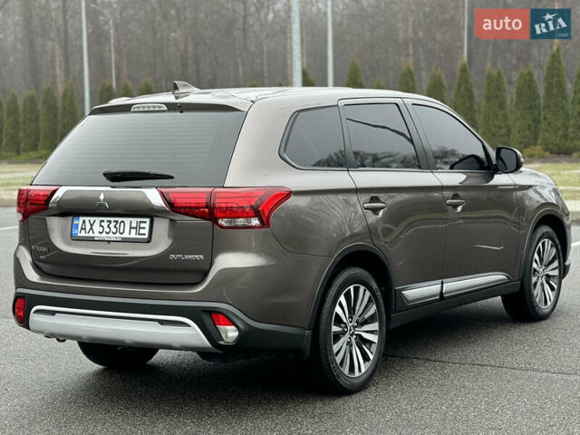 Коричневый Мицубиси Аутлендер, объемом двигателя 2 л и пробегом 154 тыс. км за 14999 $, фото 11 на Automoto.ua