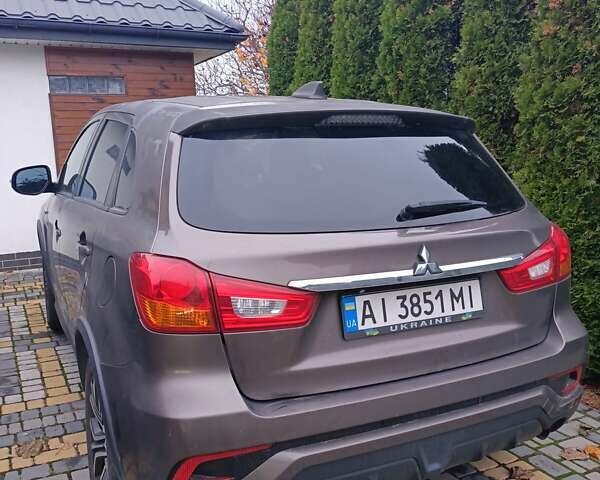 Коричневий Міцубісі Аутлендер, об'ємом двигуна 2 л та пробігом 84 тис. км за 12000 $, фото 5 на Automoto.ua