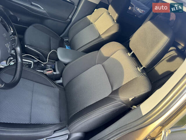 Коричневый Мицубиси Аутлендер, объемом двигателя 2 л и пробегом 45 тыс. км за 22500 $, фото 13 на Automoto.ua