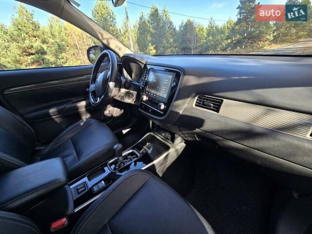 Коричневый Мицубиси Аутлендер, объемом двигателя 2.36 л и пробегом 69 тыс. км за 19700 $, фото 18 на Automoto.ua