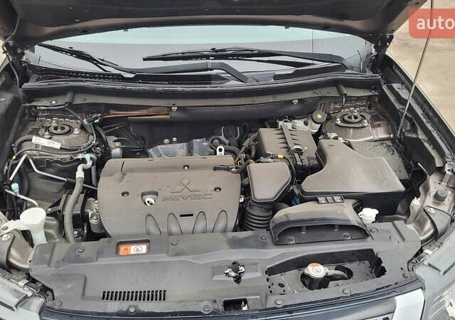 Коричневий Міцубісі Аутлендер, об'ємом двигуна 2 л та пробігом 1 тис. км за 23500 $, фото 29 на Automoto.ua