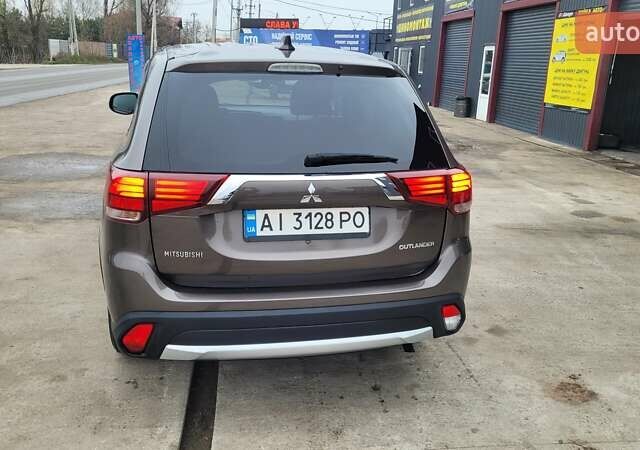 Коричневий Міцубісі Аутлендер, об'ємом двигуна 2 л та пробігом 1 тис. км за 23500 $, фото 2 на Automoto.ua