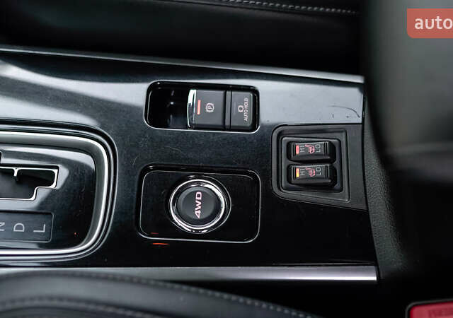 Коричневий Міцубісі Аутлендер, об'ємом двигуна 2.36 л та пробігом 80 тис. км за 24320 $, фото 31 на Automoto.ua