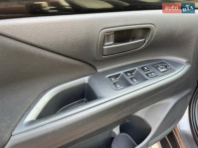 Коричневый Мицубиси Аутлендер, объемом двигателя 2 л и пробегом 65 тыс. км за 19500 $, фото 12 на Automoto.ua