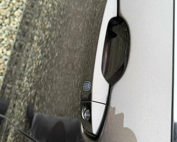 Коричневий Міцубісі Аутлендер, об'ємом двигуна 2.4 л та пробігом 23 тис. км за 38000 $, фото 44 на Automoto.ua