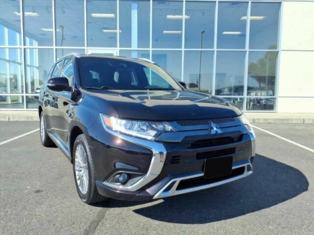 Коричневый Мицубиси Аутлендер, объемом двигателя 2.4 л и пробегом 22 тыс. км за 13000 $, фото 1 на Automoto.ua