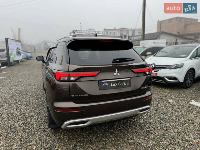 Коричневий Міцубісі Аутлендер, об'ємом двигуна 2.4 л та пробігом 23 тис. км за 38000 $, фото 10 на Automoto.ua