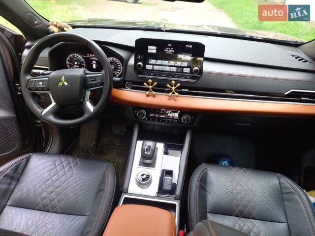 Коричневый Мицубиси Аутлендер, объемом двигателя 2.5 л и пробегом 47 тыс. км за 25000 $, фото 29 на Automoto.ua