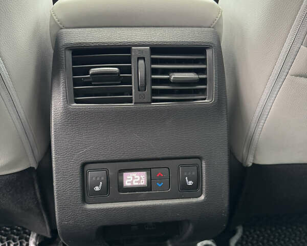 Коричневий Міцубісі Аутлендер, об'ємом двигуна 2.4 л та пробігом 23 тис. км за 38000 $, фото 25 на Automoto.ua