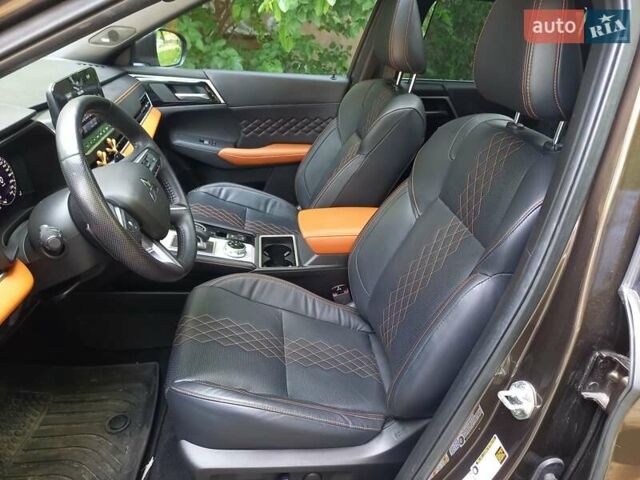 Коричневый Мицубиси Аутлендер, объемом двигателя 2.5 л и пробегом 47 тыс. км за 25000 $, фото 36 на Automoto.ua