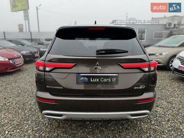 Коричневий Міцубісі Аутлендер, об'ємом двигуна 2.4 л та пробігом 23 тис. км за 38000 $, фото 11 на Automoto.ua