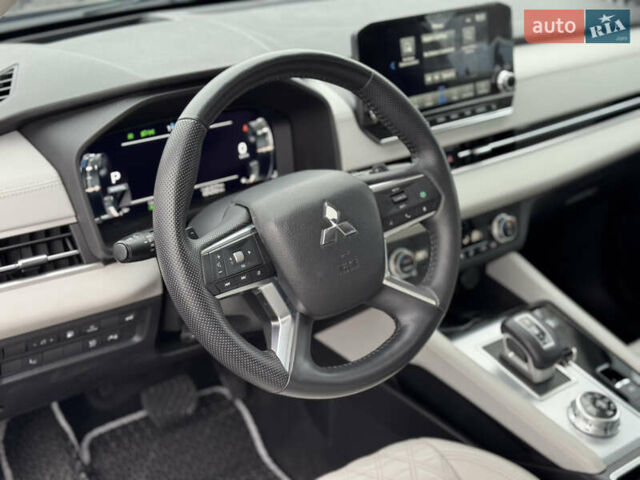 Коричневий Міцубісі Аутлендер, об'ємом двигуна 2.4 л та пробігом 23 тис. км за 38000 $, фото 20 на Automoto.ua