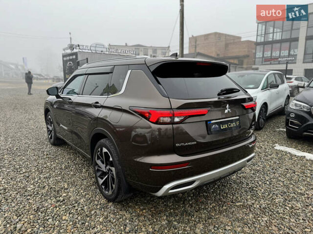 Коричневий Міцубісі Аутлендер, об'ємом двигуна 2.4 л та пробігом 23 тис. км за 38000 $, фото 9 на Automoto.ua