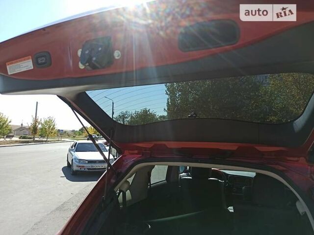 Красный Мицубиси Аутлендер, объемом двигателя 2.4 л и пробегом 45 тыс. км за 18500 $, фото 3 на Automoto.ua