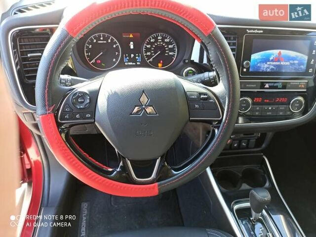 Красный Мицубиси Аутлендер, объемом двигателя 2.4 л и пробегом 45 тыс. км за 18500 $, фото 12 на Automoto.ua