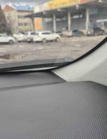 Красный Мицубиси Аутлендер, объемом двигателя 3 л и пробегом 351 тыс. км за 8000 $, фото 13 на Automoto.ua