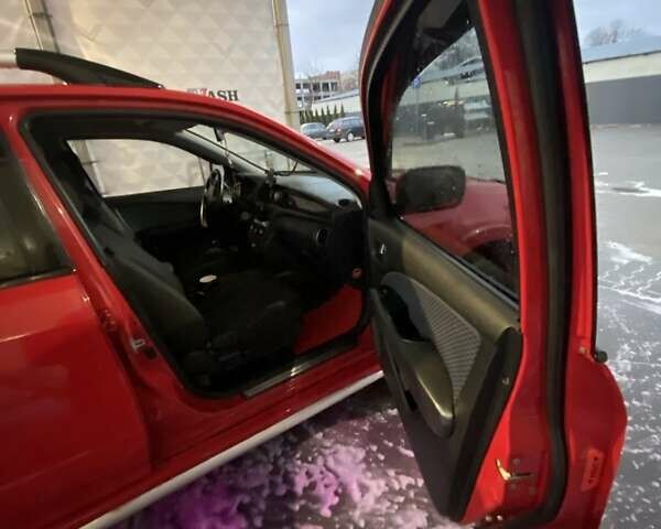 Червоний Міцубісі Аутлендер, об'ємом двигуна 2.4 л та пробігом 265 тис. км за 5300 $, фото 16 на Automoto.ua