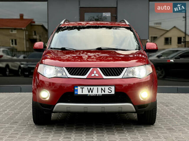 Мицубиси Аутлендер 2008 в Одессе на Automoto.ua Красный Мицубиси Аутлендер, объемом двигателя 2.4 л и пробегом 171 тыс. км за 8900 $, фото 1 на Automoto.ua