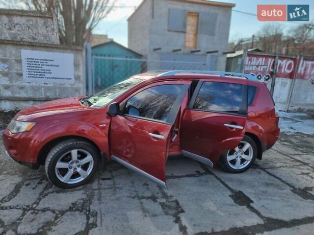 Червоний Міцубісі Аутлендер, об'ємом двигуна 3 л та пробігом 120 тис. км за 9000 $, фото 5 на Automoto.ua