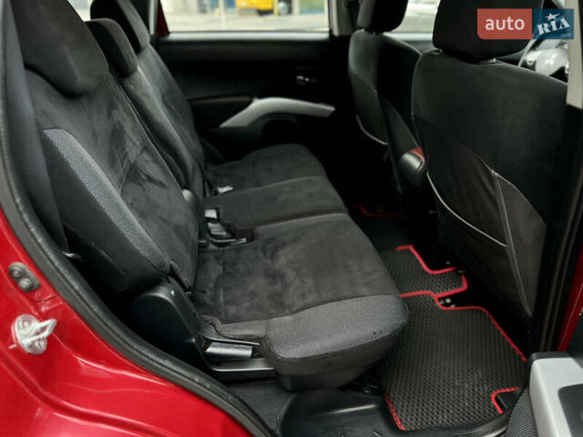 Мицубиси Аутлендер 2008 в Одессе на Automoto.ua Красный Мицубиси Аутлендер, объемом двигателя 2.4 л и пробегом 171 тыс. км за 8900 $, фото 25 на Automoto.ua