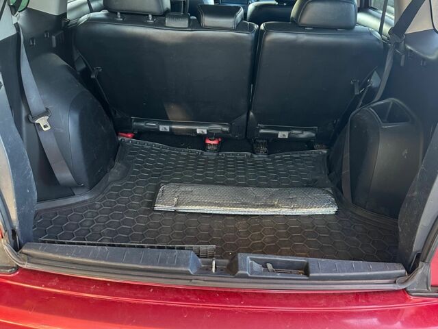 Міцубісі Аутлендер 2011 у Чорноморську (Іллічівську) на Automoto.ua Червоний Міцубісі Аутлендер, об'ємом двигуна 3 л та пробігом 200 тис. км за 11000 $, фото 10 на Automoto.ua