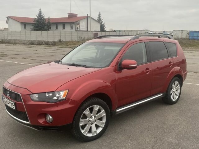 Красный Мицубиси Аутлендер, объемом двигателя 2.4 л и пробегом 210 тыс. км за 11800 $, фото 12 на Automoto.ua