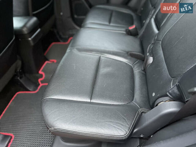 Красный Мицубиси Аутлендер, объемом двигателя 3 л и пробегом 230 тыс. км за 13900 $, фото 22 на Automoto.ua