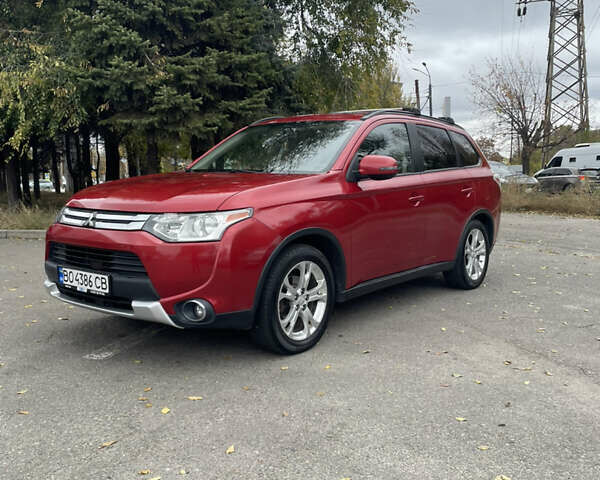 Червоний Міцубісі Аутлендер, об'ємом двигуна 2.36 л та пробігом 149 тис. км за 12500 $, фото 2 на Automoto.ua