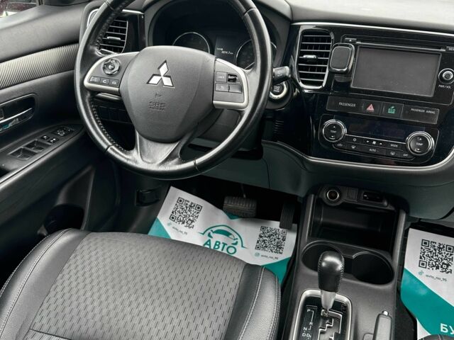 Красный Мицубиси Аутлендер, объемом двигателя 2.4 л и пробегом 213 тыс. км за 11900 $, фото 19 на Automoto.ua