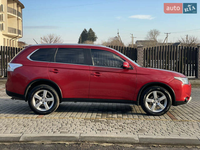 Красный Мицубиси Аутлендер, объемом двигателя 3 л и пробегом 230 тыс. км за 13900 $, фото 7 на Automoto.ua