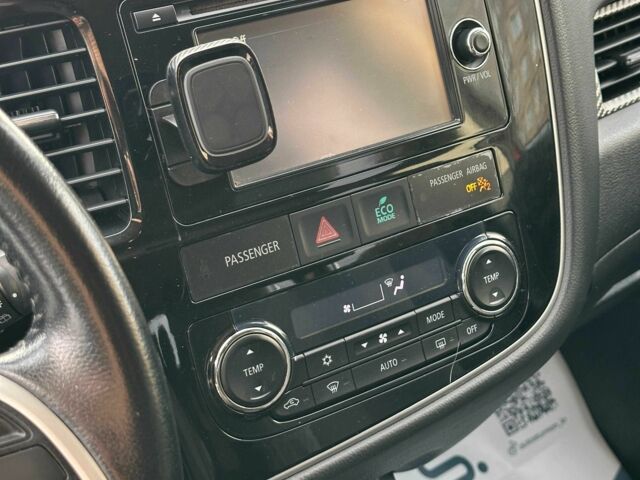 Красный Мицубиси Аутлендер, объемом двигателя 2.4 л и пробегом 213 тыс. км за 11900 $, фото 17 на Automoto.ua