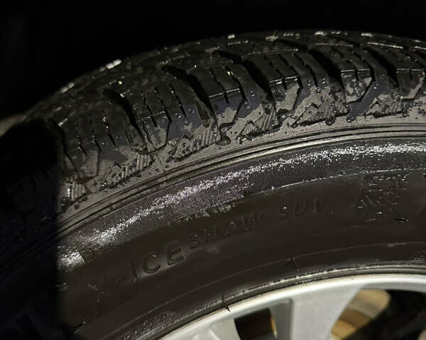 Червоний Міцубісі Аутлендер, об'ємом двигуна 2.27 л та пробігом 238 тис. км за 15800 $, фото 6 на Automoto.ua