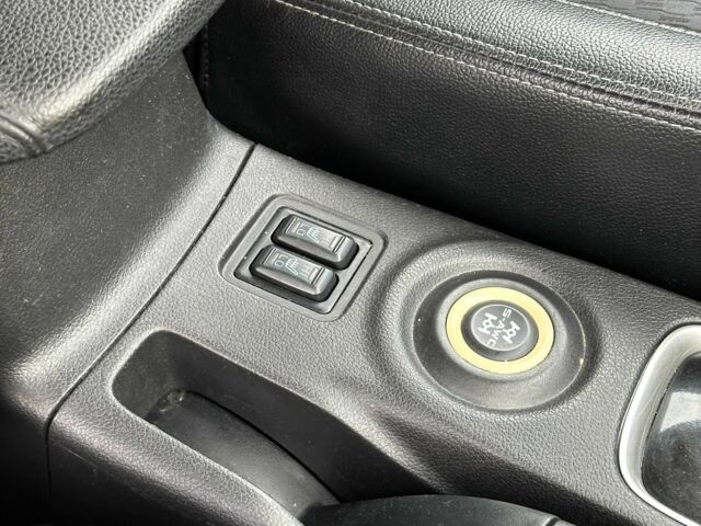 Красный Мицубиси Аутлендер, объемом двигателя 2.4 л и пробегом 213 тыс. км за 11900 $, фото 11 на Automoto.ua