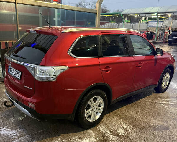 Червоний Міцубісі Аутлендер, об'ємом двигуна 2.27 л та пробігом 238 тис. км за 15800 $, фото 3 на Automoto.ua