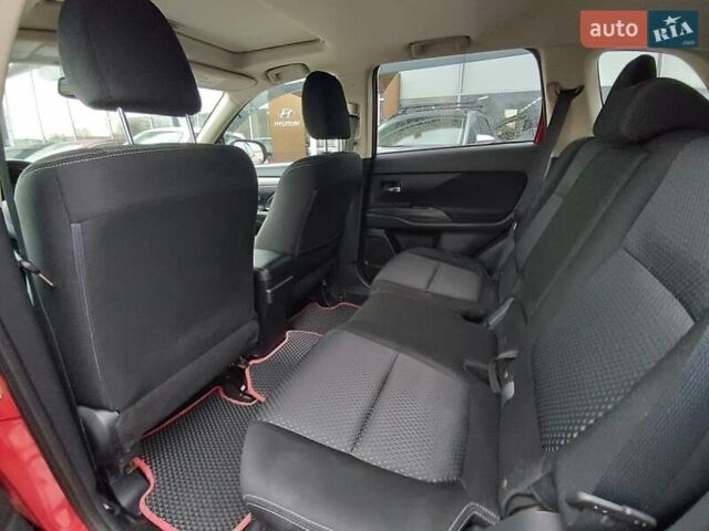 Красный Мицубиси Аутлендер, объемом двигателя 2.36 л и пробегом 172 тыс. км за 12300 $, фото 11 на Automoto.ua