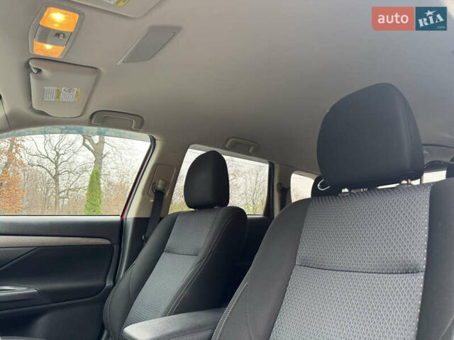 Красный Мицубиси Аутлендер, объемом двигателя 2.4 л и пробегом 225 тыс. км за 11900 $, фото 12 на Automoto.ua