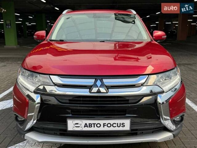 Красный Мицубиси Аутлендер, объемом двигателя 3 л и пробегом 167 тыс. км за 16990 $, фото 7 на Automoto.ua