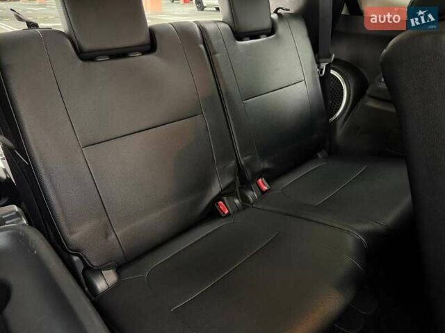 Красный Мицубиси Аутлендер, объемом двигателя 3 л и пробегом 167 тыс. км за 16990 $, фото 13 на Automoto.ua