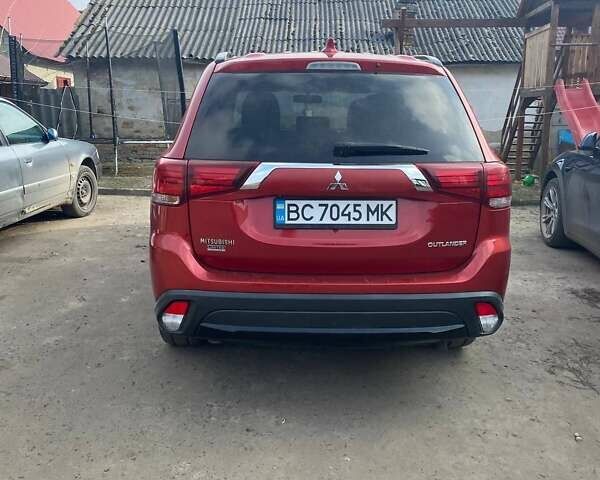 Красный Мицубиси Аутлендер, объемом двигателя 2.36 л и пробегом 60 тыс. км за 15500 $, фото 29 на Automoto.ua