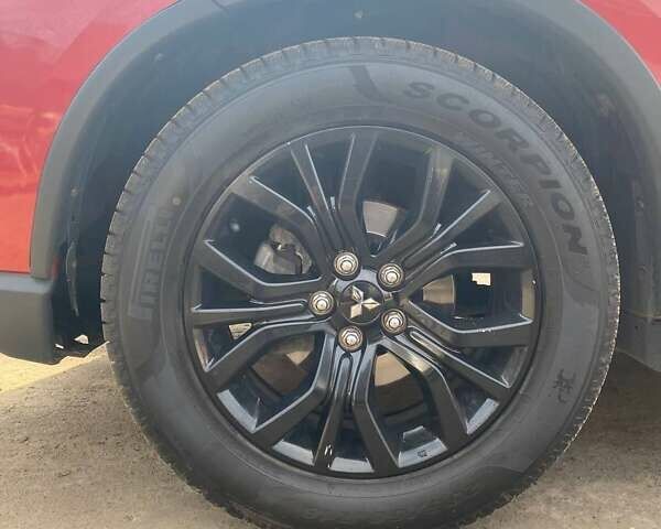 Красный Мицубиси Аутлендер, объемом двигателя 2.36 л и пробегом 60 тыс. км за 15500 $, фото 26 на Automoto.ua