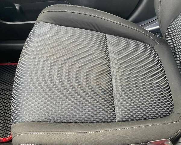 Красный Мицубиси Аутлендер, объемом двигателя 2.36 л и пробегом 60 тыс. км за 15500 $, фото 22 на Automoto.ua