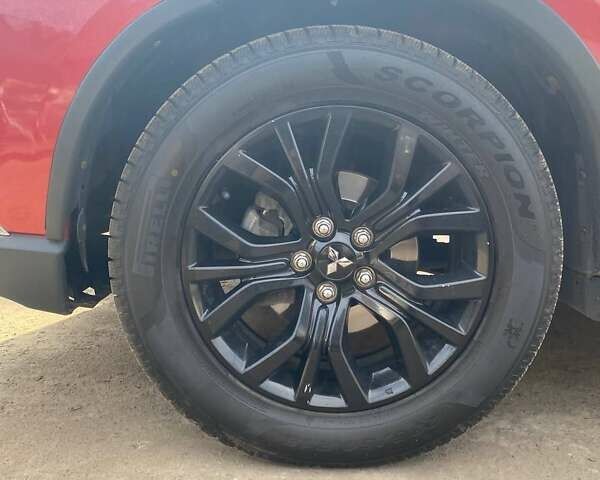 Красный Мицубиси Аутлендер, объемом двигателя 2.36 л и пробегом 60 тыс. км за 15500 $, фото 25 на Automoto.ua