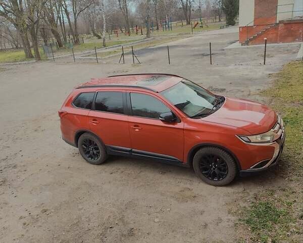 Красный Мицубиси Аутлендер, объемом двигателя 2.36 л и пробегом 60 тыс. км за 15500 $, фото 10 на Automoto.ua