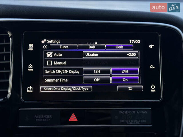 Красный Мицубиси Аутлендер, объемом двигателя 2 л и пробегом 85 тыс. км за 18900 $, фото 106 на Automoto.ua