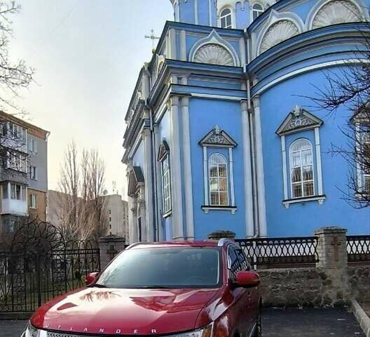 Красный Мицубиси Аутлендер, объемом двигателя 2.4 л и пробегом 125 тыс. км за 17400 $, фото 4 на Automoto.ua