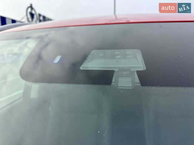 Красный Мицубиси Аутлендер, объемом двигателя 2.2 л и пробегом 118 тыс. км за 20999 $, фото 17 на Automoto.ua