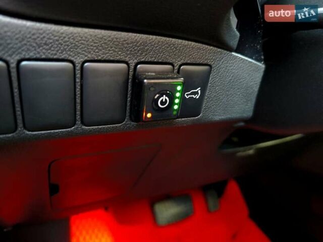 Красный Мицубиси Аутлендер, объемом двигателя 2.4 л и пробегом 125 тыс. км за 17400 $, фото 14 на Automoto.ua