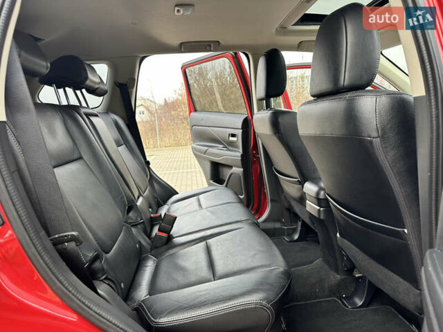 Красный Мицубиси Аутлендер, объемом двигателя 2.2 л и пробегом 118 тыс. км за 20999 $, фото 59 на Automoto.ua